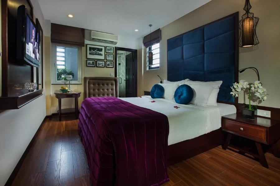 Ambassador Hanoi Hotel & Travel Exterior photo